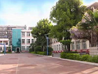 五冶技工大学