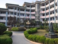 五冶技工大学