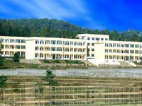 五冶技工大学