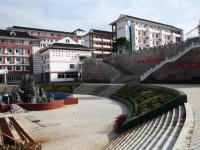 五冶技工大学