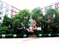 五冶技工大学