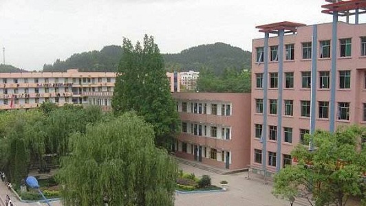 雅安职业高中2022年报名条件、招生要求、招生对象
