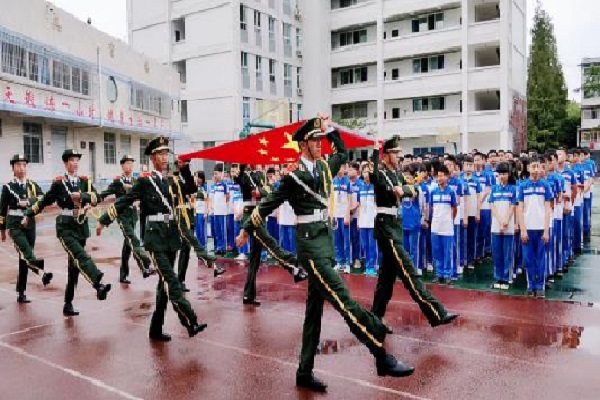 2021年宜昌卫生学校报名条件、招生要求、招生对象