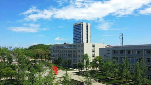 湖北航天工业学校怎么样,好不好? 湖北航天工业学校怎么样,好不好?