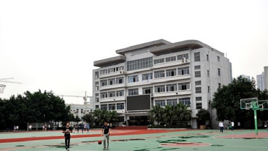 长岭职业学校2022年录取分数多少钱