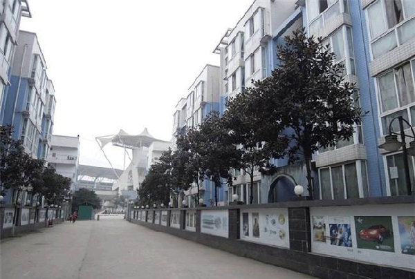 湛江机电学校2022年招生计划 湛江机电学校2022年招生计划