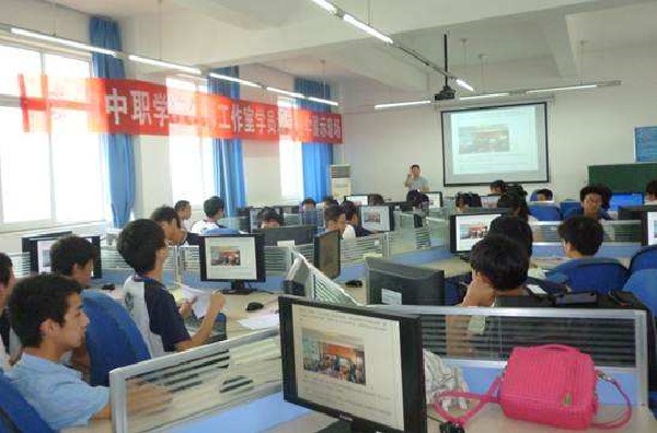 廊坊九鼎工程技术学校2022年的学费和收费是多少? 廊坊九鼎工程技术学校2022年的学费和收费是多少?