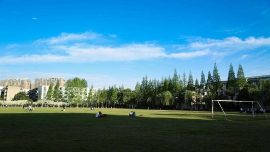 2022年杭州电子商务学校将学习几年