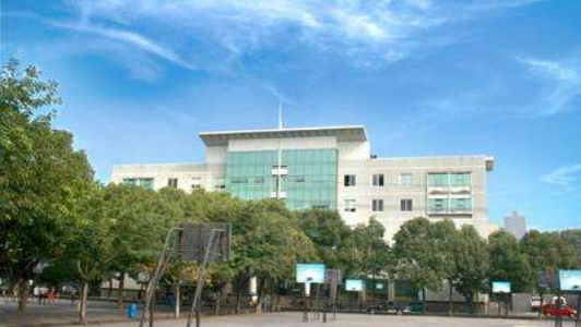 哪所铁路学校比较好? 哪所铁路学校比较好?