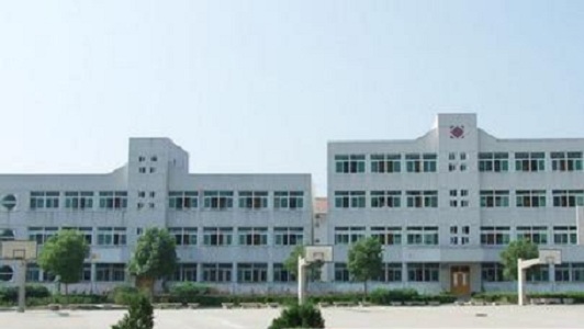 陕西初中生能在2022年学校吗？