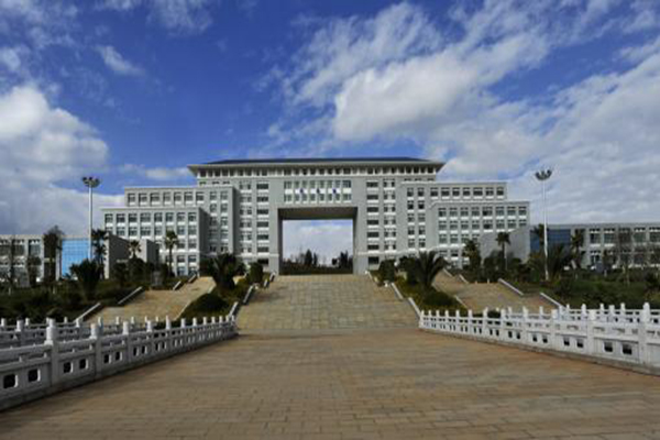 2020年洛阳铁路学校中专升大考什么? 2020年洛阳铁路学校中专升大考什么?
