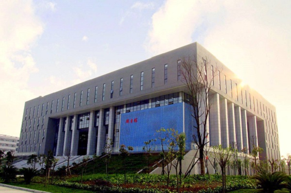 郑州2020年初中生能去铁路学校吗? 郑州2020年初中生能去铁路学校吗?