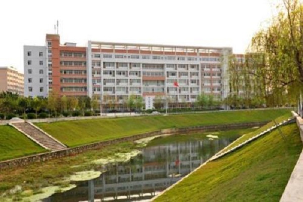 洛阳市2020年高铁学校哪儿好 洛阳市2020年高铁学校哪儿好