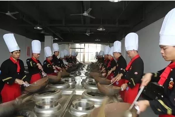 邯郸2022年有哪些中专就业比较好? 邯郸2022年有哪些中专就业比较好?