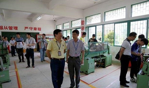 遂宁读中专多少钱? 遂宁读中专多少钱?