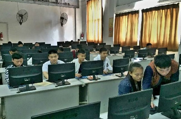 杭州2021年中专文凭有用吗? 杭州2021年中专文凭有用吗?