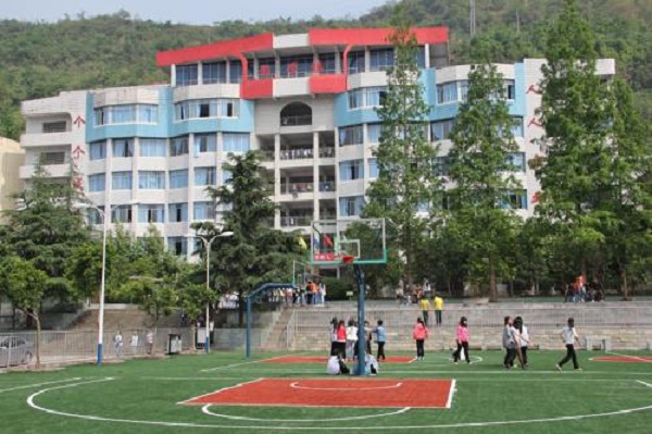 甘肃初中生2022年能去哪所汽修学校? 甘肃初中生2022年能去哪所汽修学校?