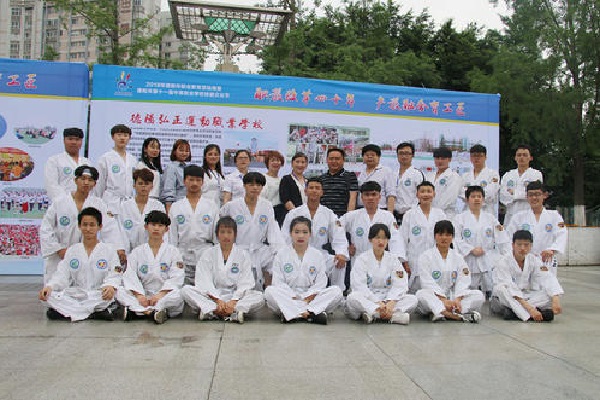 兰州女生2022年读什么航空服务学校? 兰州女生2022年读什么航空服务学校?