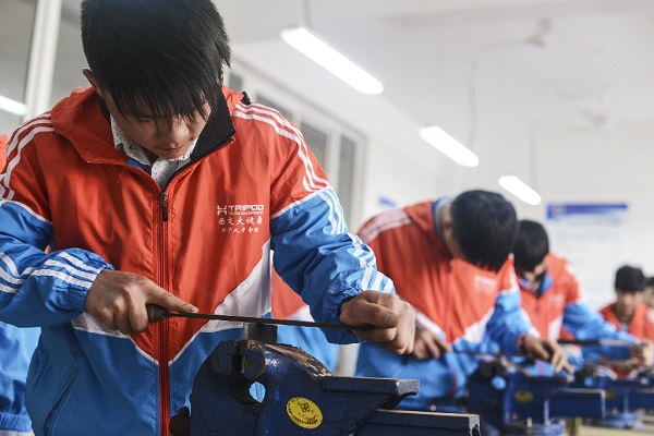 重庆医药科技学校地址在哪里？